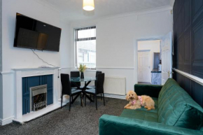 Superior 4-Bedroom Home ideal for families, Contractors and Relocations